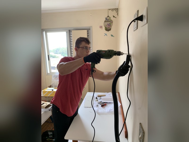 Chamar um profissional antes que o noivo tente consertar - Foto 2